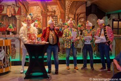 2025-02-22-21-37-33_web