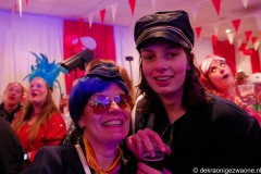 2025-03-04-21-27-12_web