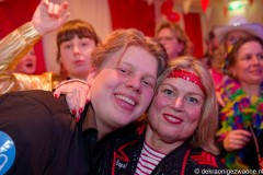 2025-03-04-21-29-33_web