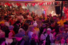 2025-03-04-22-58-30_web