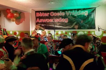 8d08ca54-7162-4d80-a949-7cb6d0896b7a_thumb1440